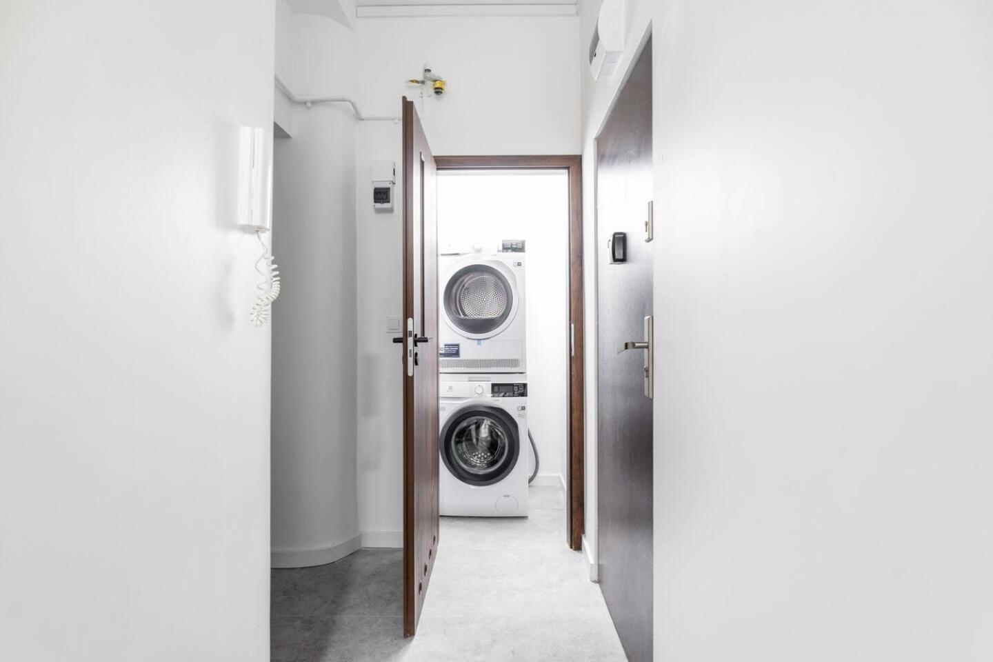 Fifty Studio City Center Sienna Βαρσοβία Εξωτερικό φωτογραφία